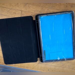 iPad case NEW
